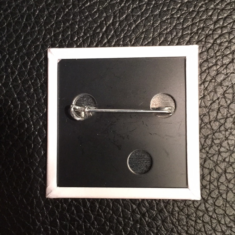 ‘POSH HUSTLER’ Pin 🕶 - Picture 3 of 3